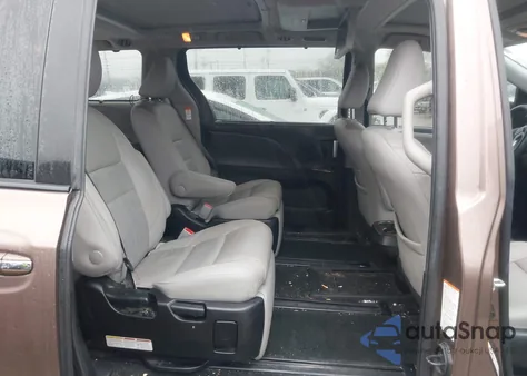 2018 Toyota Sienna Limited Premium 7 Passenger from USA, damaged, VIN 5TDYZ3DCXJS962853